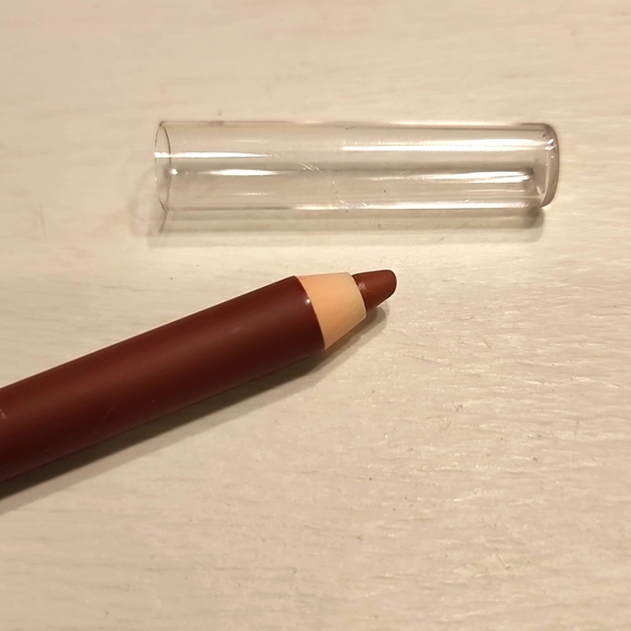 NIP Estee Lauder Double Wear Stay-In-Place Lip Pencil - Spice - Picture 2 of 4